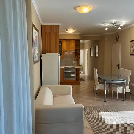 Együtt A Család By Bltn Apartman Siófok